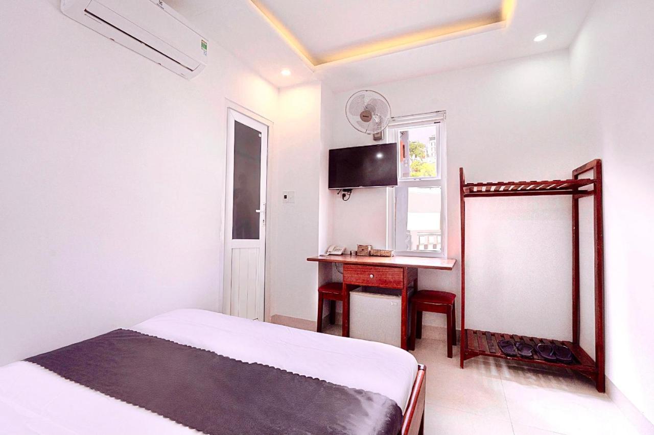 Hotel Hoang Thinh Ντα Νανγκ Εξωτερικό φωτογραφία